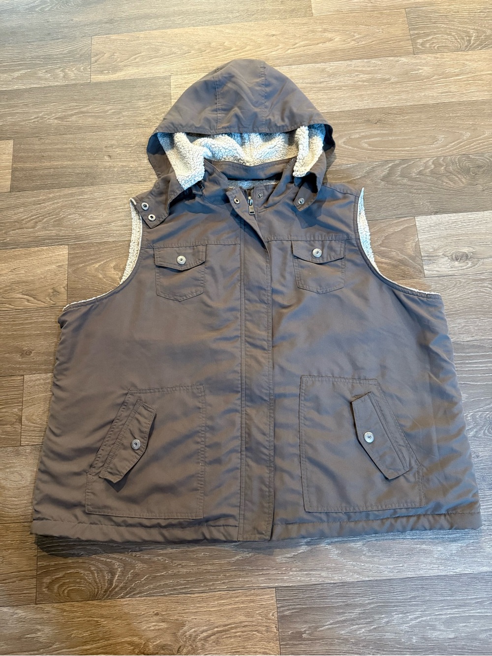 Sonoma Gray Hooded Sherpa-Lined Vest